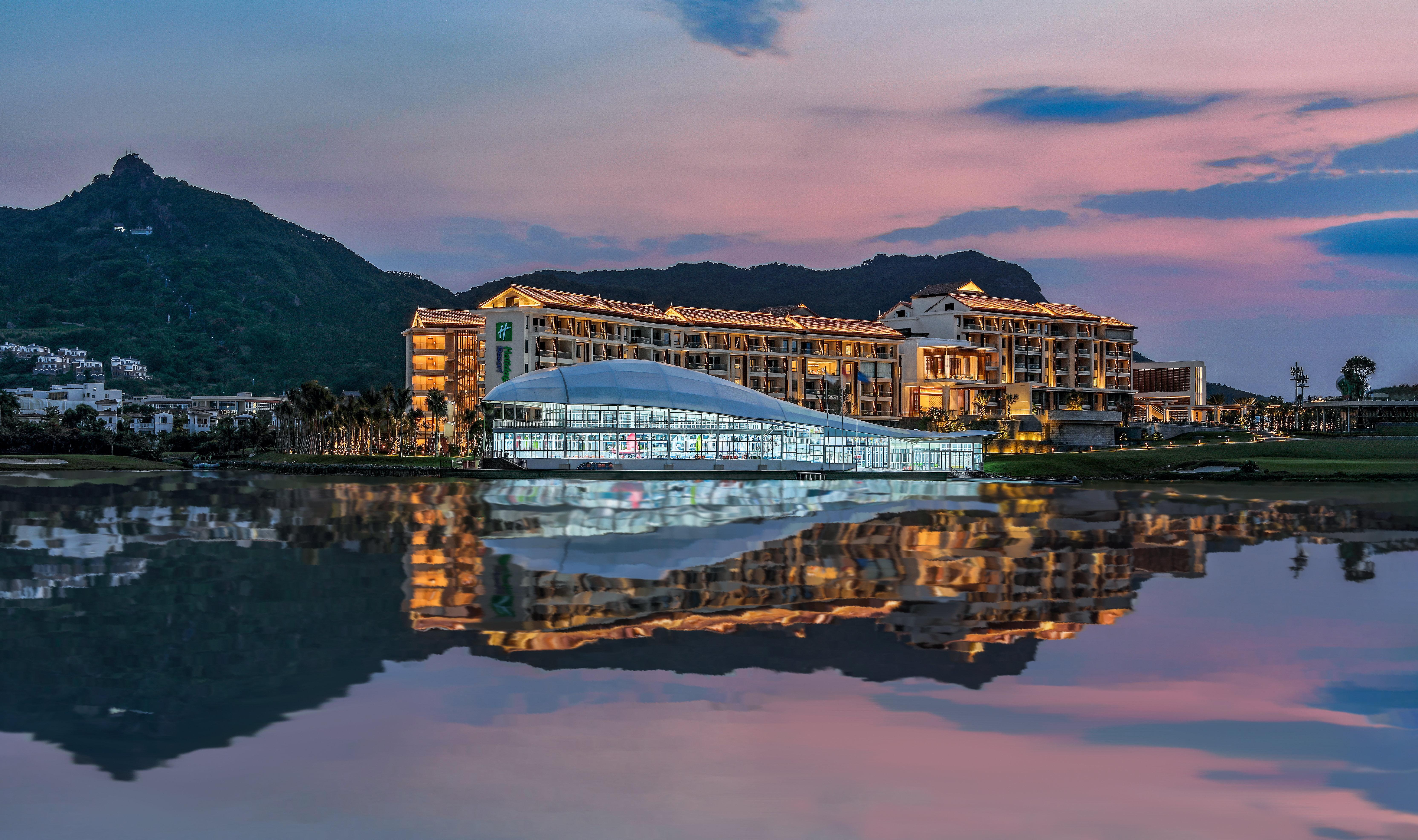 Holiday Inn Resort Qionghai Guantang By Ihg Buitenkant foto